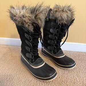 SOREL Black Waterproof Boots - Size 9 - Joan of Arc